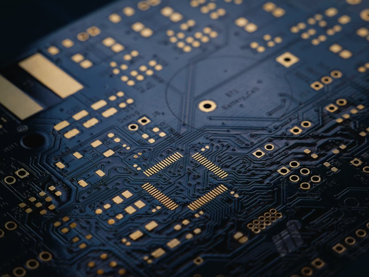 MCP Was Built for Agents. Now It's Learning How to Scale. — Tech dispatch thumbnail